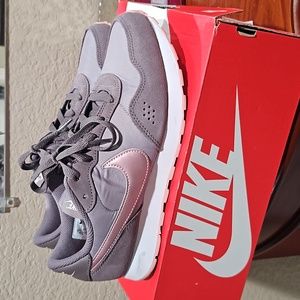 Nike MD Valiant Lt Violet Ore/Pink Glaze